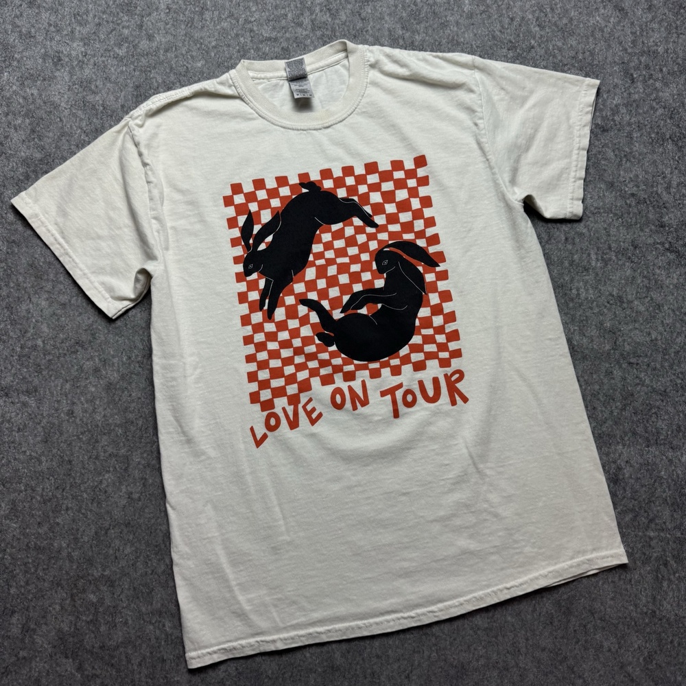 Harry Styles Love On Tour Shirt Mens Medium White Bunnies Concert Tour Tee